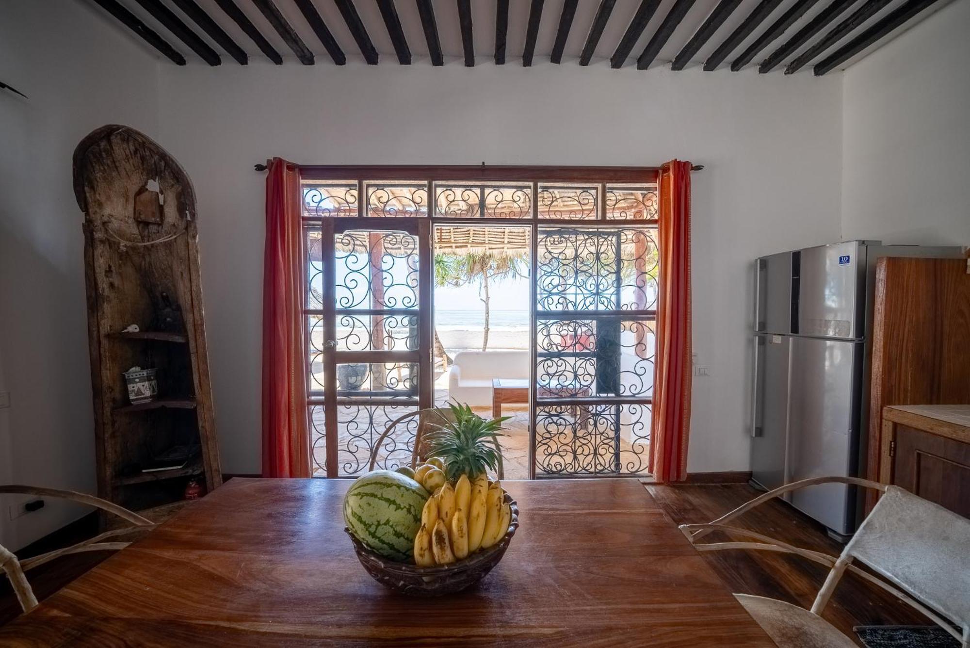 Beachfront Villa Hideaway Zanzibarhouses Kiwengwa  Εξωτερικό φωτογραφία