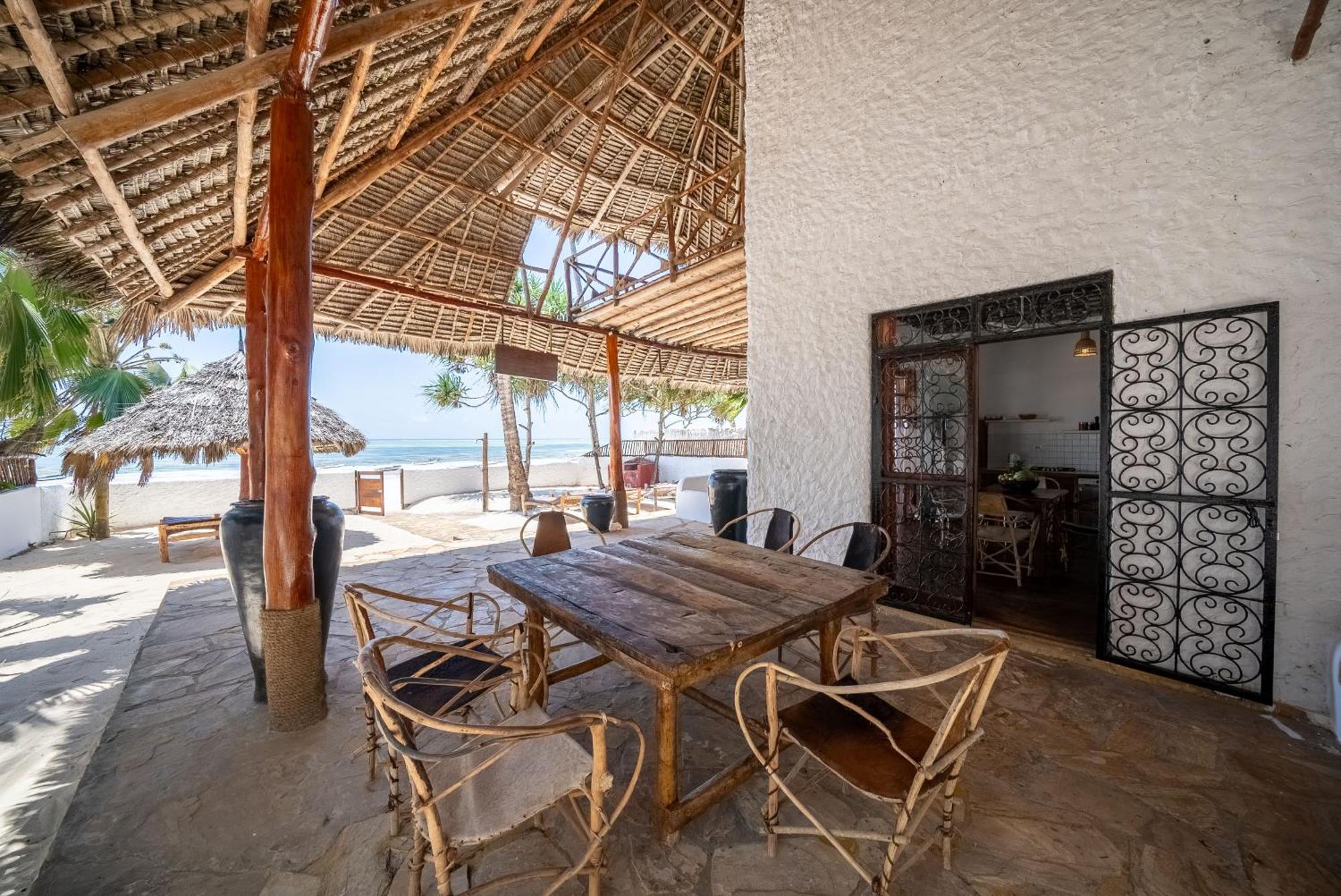 Beachfront Villa Hideaway Zanzibarhouses Kiwengwa  Εξωτερικό φωτογραφία