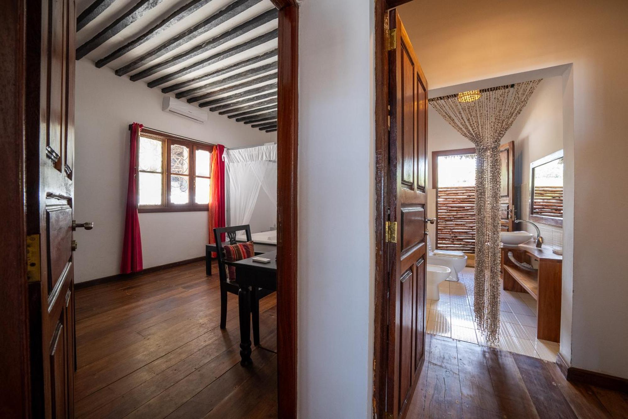 Beachfront Villa Hideaway Zanzibarhouses Kiwengwa  Εξωτερικό φωτογραφία