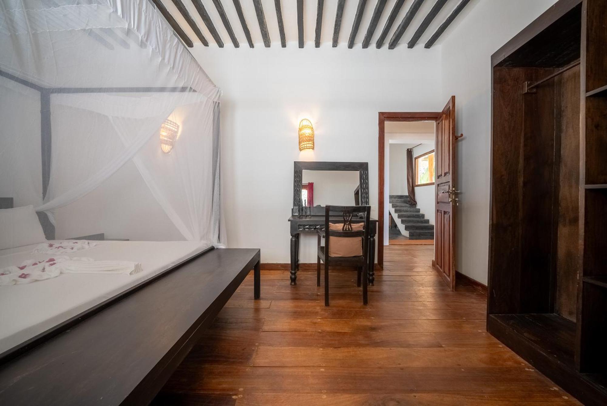 Beachfront Villa Hideaway Zanzibarhouses Kiwengwa  Εξωτερικό φωτογραφία